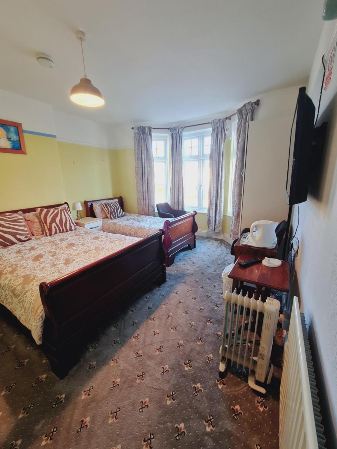Burnham-on-Sea Thornbury Accommodation المظهر الخارجي الصورة