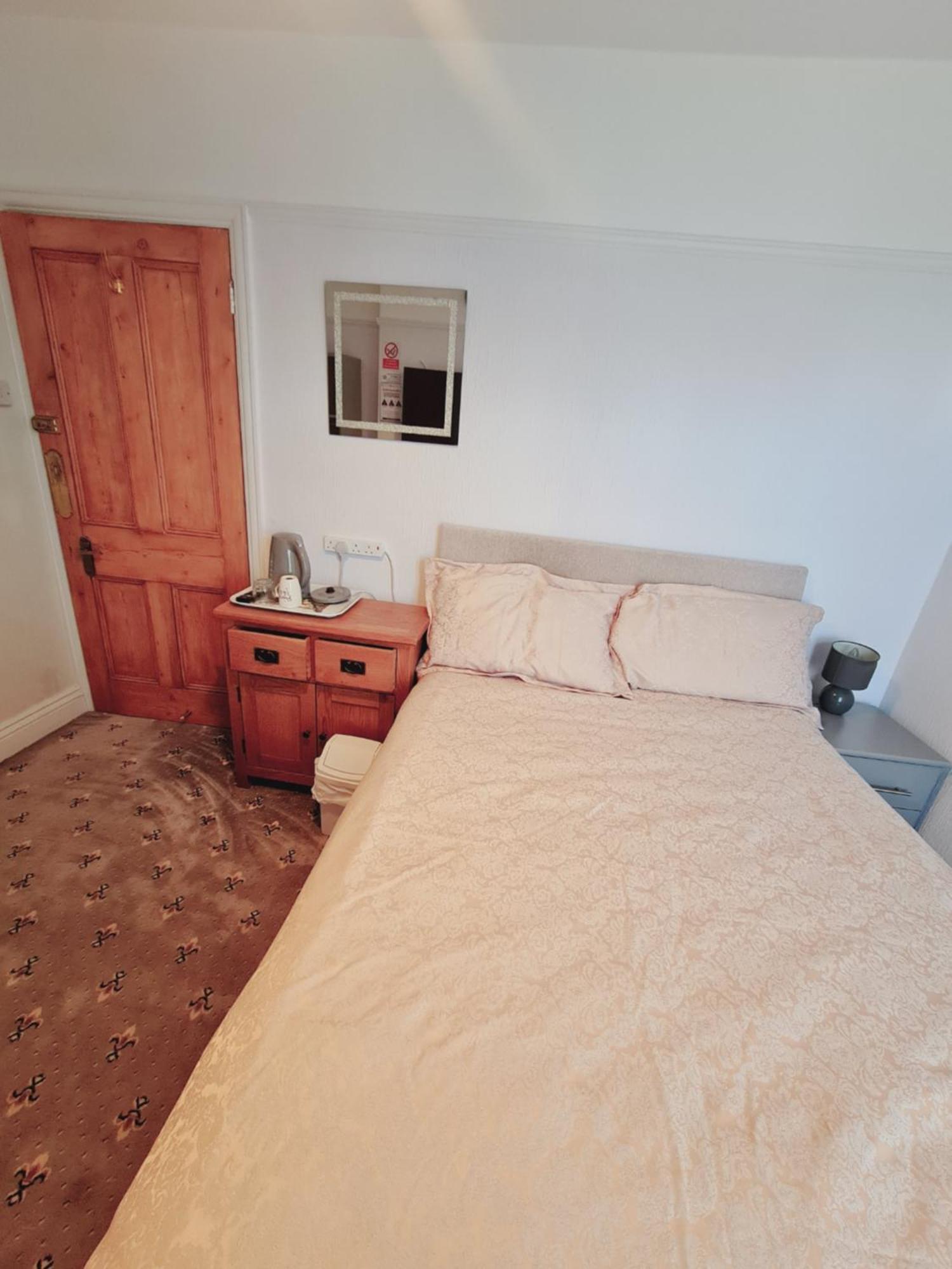 Burnham-on-Sea Thornbury Accommodation المظهر الخارجي الصورة